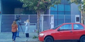 El episodio en el que intervino inicialmente la Policía de Santa Fe ocurrió frente a una vivienda sobre La Paz al 1600. (@somosrosariook)