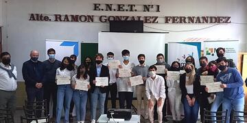 El intendente Uset participó del cierre del programa de Eficiencia Energética de Fundación Pampa