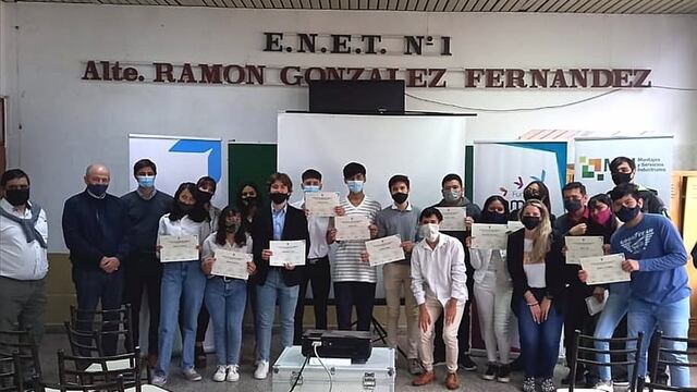 El intendente Uset participó del cierre del programa de Eficiencia Energética de Fundación Pampa