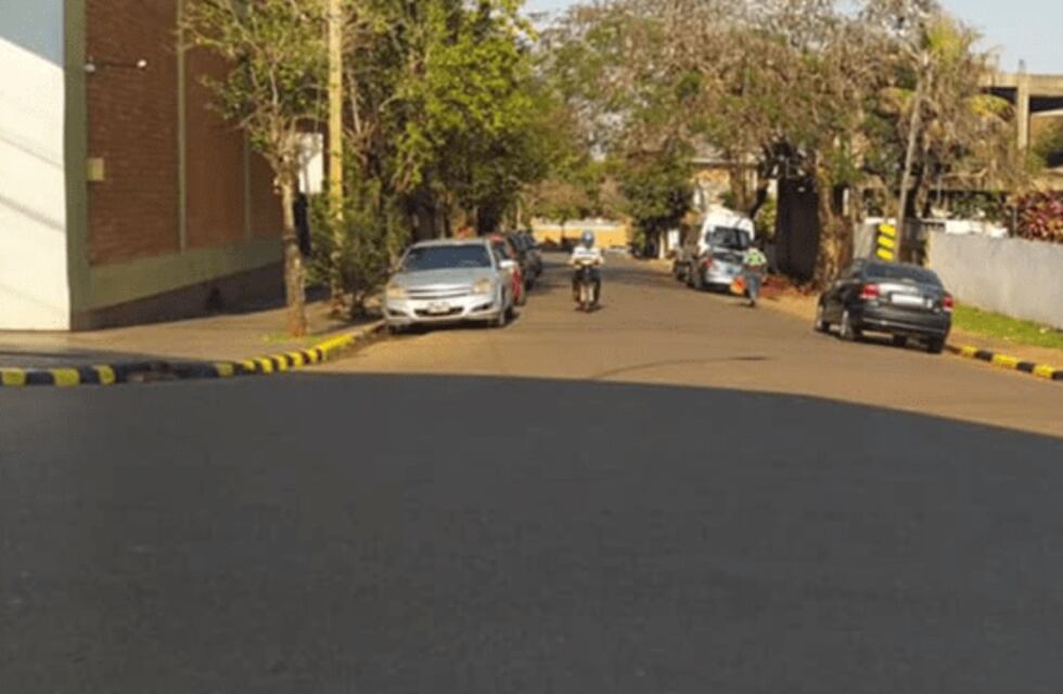 Continúan las obras de mejoras en los cordones cuneta de la ciudad