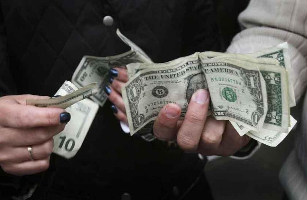 Dólar blue en Rosario: cómo cotiza la divisa informal este jueves 5 de octubre