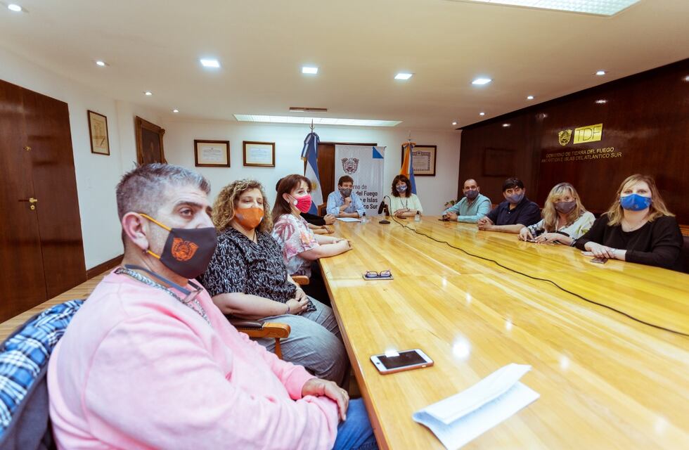 Pauta salarial en Tierra del Fuego: cuánto será el salario mínimo que percibirá cada sector