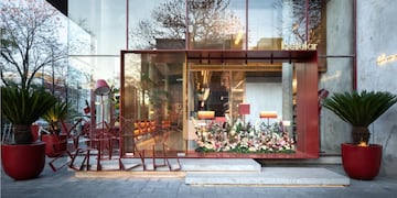 Fue a almorzar a Betular Pâtisserie y pidió un agua sin gas, una limonada, avocado toast, sándwich y de postre tiramisú: cuánto gastó