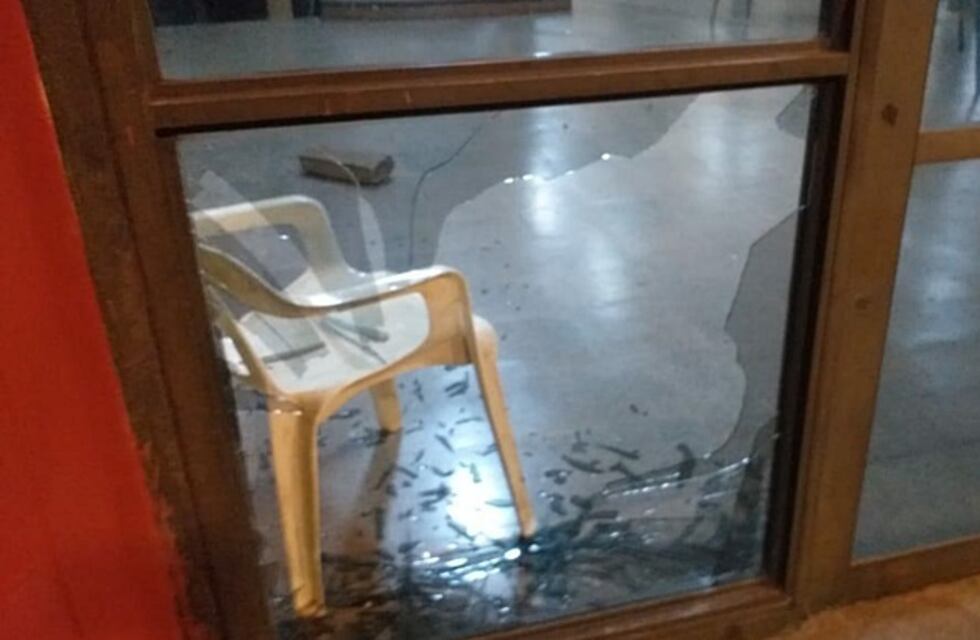 Posadas: gresca entre dos hombres terminó con daños en la Escuela Superior de Música