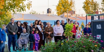 Maipú inauguró la Plaza del Barrio Amupe II.
