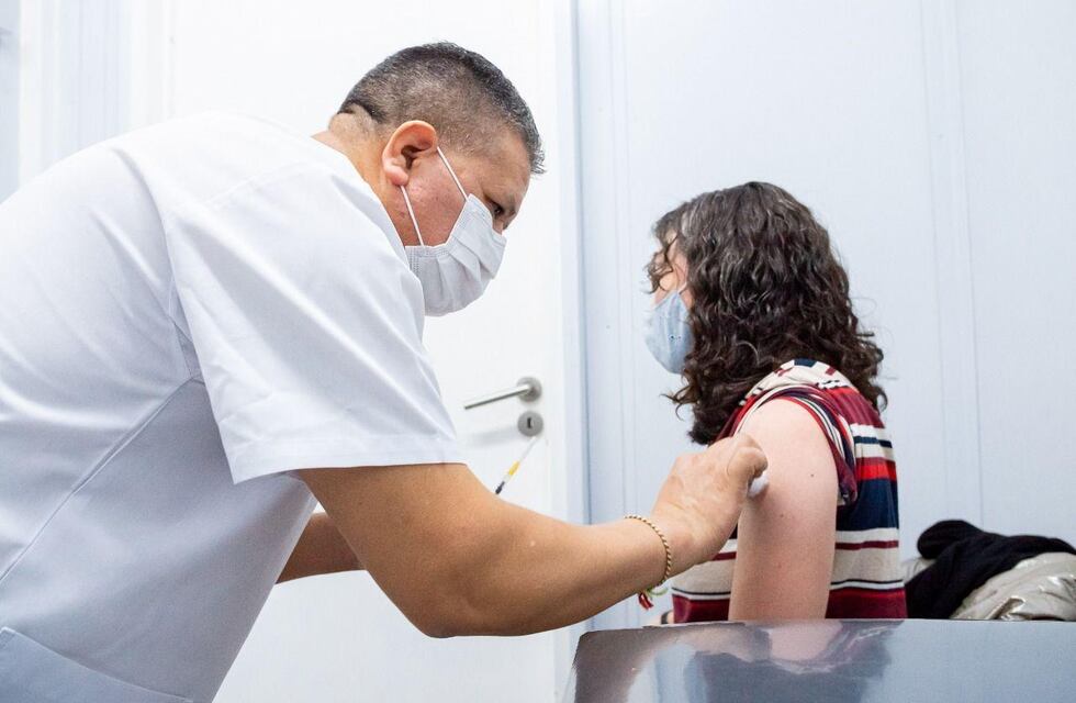 Tierra del Fuego comenzará a aplicar vacunas bivalentes contra Covid-19