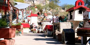 El Paraje de la Difunta Correa recibe miles de turistas al año