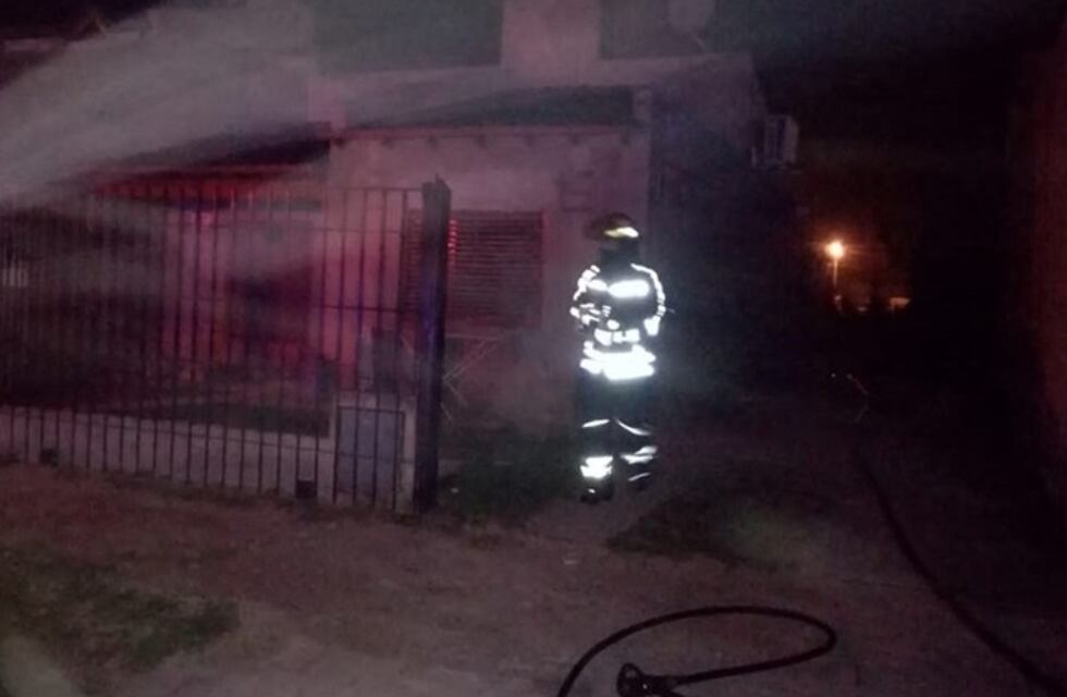 Incendio de vivienda en Cerri