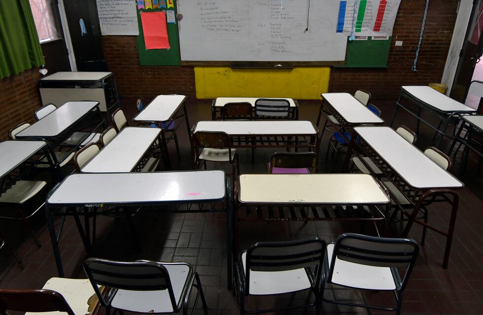 Paro docente en la Ciudad por la “crisis de infraestructura escolar” ante la ola de calor: duras críticas a Soledad Acuña