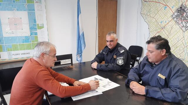 La Secretaria de Seguridad Municipal articula acciones con bomberos de De La Garma