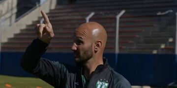Sebastián Pena, exDT de Estudiantes de San Luis