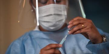 Recibir la vacuna contra el coronavirus no es sinónimo de inmunidad absoluta.