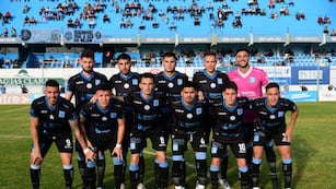 Estudiantes de Río Cuarto derrotó a Almagro, está de racha y se reacomodó en la Primera Nacional (Prensa Estudiantes).