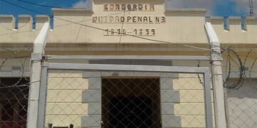 Ingresaron droga al penal de Concordia a través de un caño de un desagüe