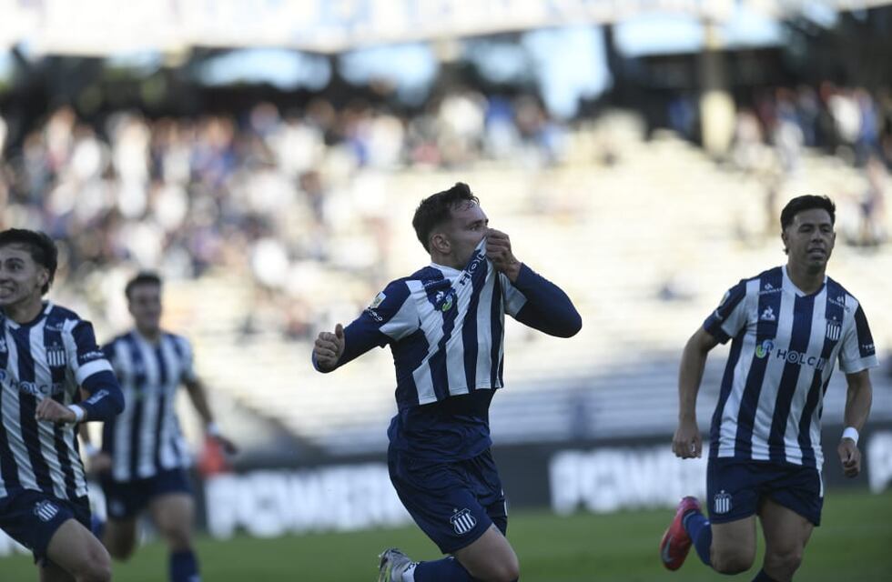 Augusto Schott fue titular y anotó un gol para Talleres en el inicio de la “Era Guiñazú”