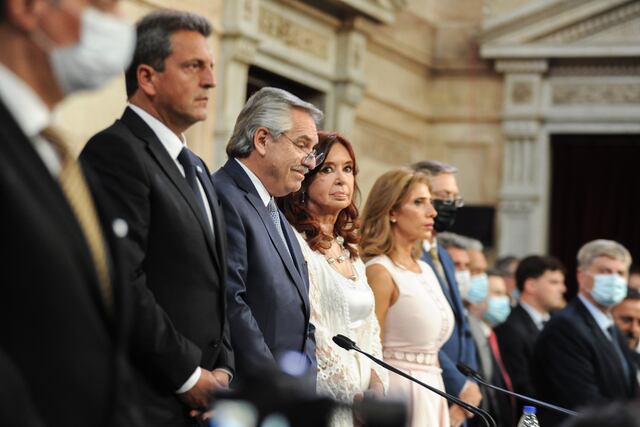 El presidente Alberto Fernández en la apertura de sesiones de 2022 junto a Cristina Kirchner y Sergio Massa (Foto: Federico López Claro)
