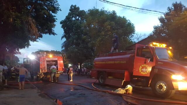 Iguazú: una familia se quedó con lo puesto tras incendiarse su vivienda