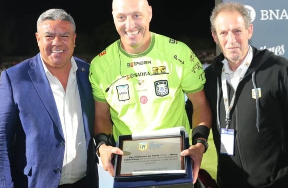 Cuelga el silbato: Néstor Pitana dirigió el último partido profesional de su carrera