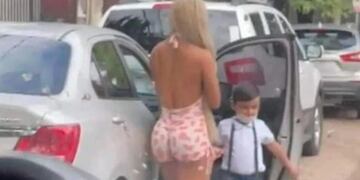 Colegio de Eldorado pidió a las madres no asistir con prendas cortas y causó diferentes reacciones.