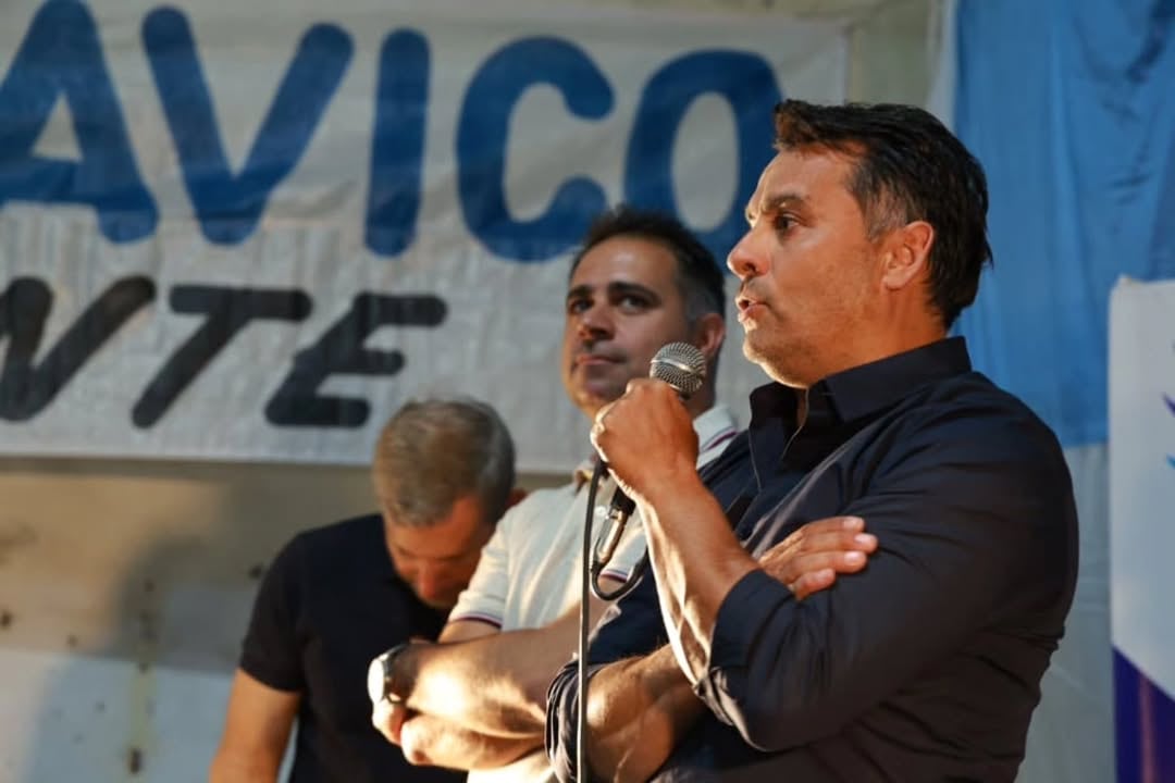 Frigerio acompañó el cierre de campaña de La Libertad Avanza en Gualeguaychú