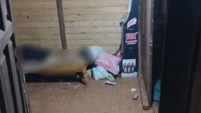 Investigan un asesinato en el barrio Santa Rita de Bernardo de Irigoyen.