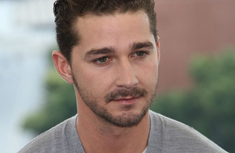 Shia LaBeouf, el actor de “Transformers”, fue denunciado por agresión sexual e “incesante abuso”