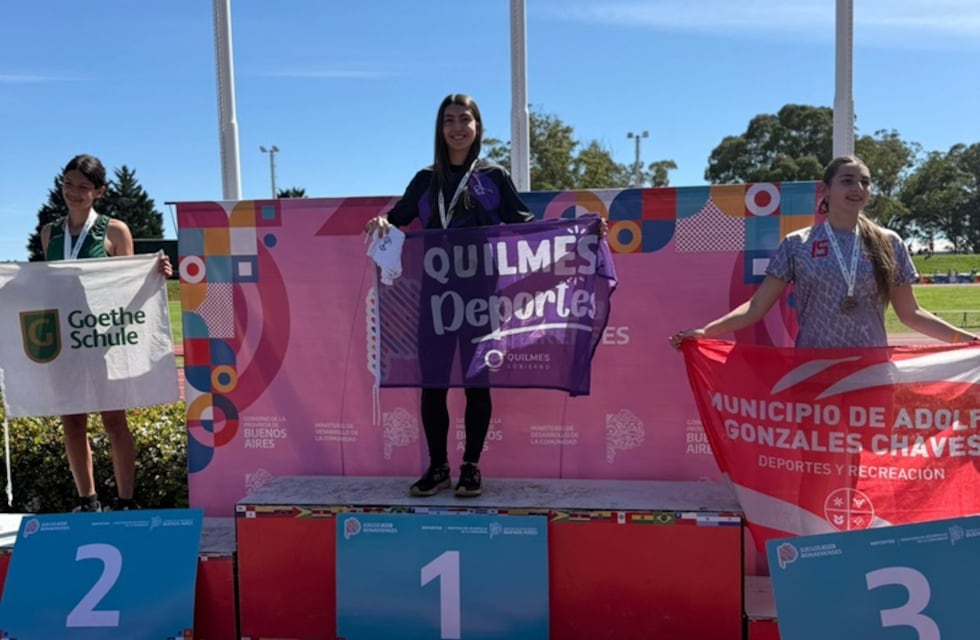 Adolfo Gonzales Chaves obtuvo tres medallas en el primer día de los Juegos Bonaerenses