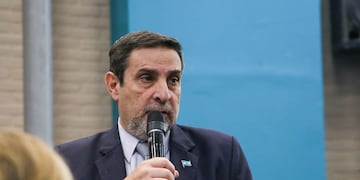Luis Medina Ruiz, ministro de salud de Tucumán.
