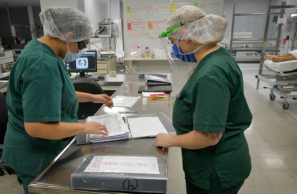 La ocupación de camas en Terapia Intensiva es del 77%