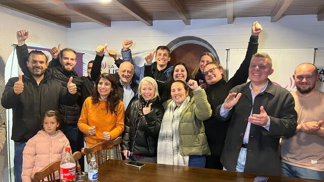 La Libertad Avanza duplicó los votos y logró meter a dos concejales en Rafaela: Fabricio Dellasanta y Milagros Zafra.
