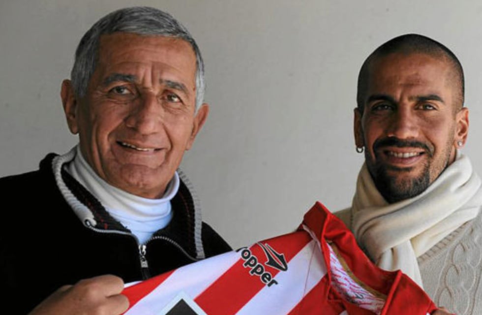 Preocupación en el futbol por la salud de Juan Ramón Verón: fue internado y está con pronóstico reservado