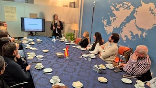 La presencia tucumana en Europa incluye encuentros estratégicos con operadores turísticos y la promoción de su Ruta del Vino en Altura y su patrimonio histórico.