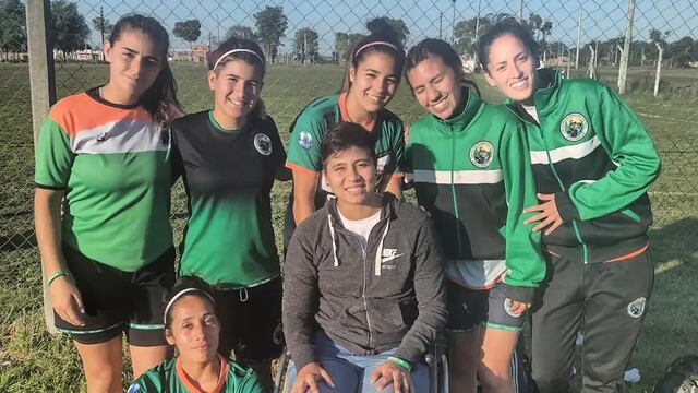 Micaela Álvarez Castillo, la futbolista platense que pide ayuda para volver a caminar.