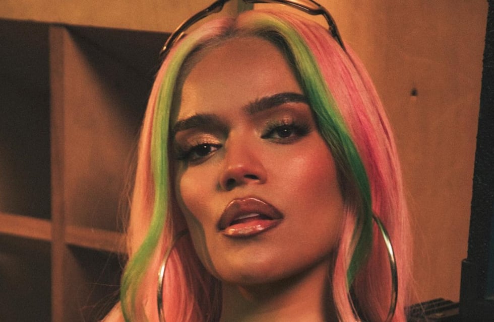 Acusaron a Karol G de usar mensajes diabólicos en su tema “S91″