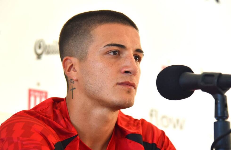 Carlos Tevez suma a Alan Marinelli en Rosario Central y espera más refuerzos