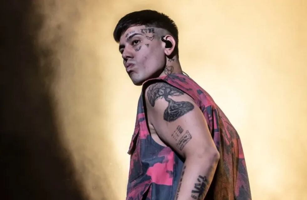 Duki presentó su nueva canción en vivo en el Movistar Arena ante más de 15.000 personas: así suena “Golfista”