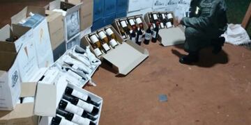 San Antonio: frustran contrabando de vinos en la frontera con Brasil.
