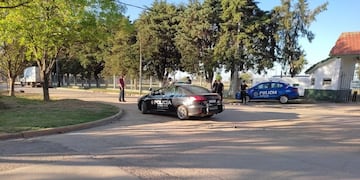 Las fuerzas de seguridad tuvieron que desalojar a los hinchas que viajaron desde San Jorge.