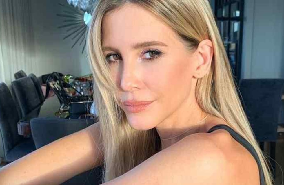 Guillermina Valdés sorprendió con una foto desnuda en la cama
