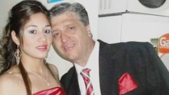 Micaela junto a su papá, hace varios años atrás. Es para honrar su memoria que ella se animó a postularse como reina.