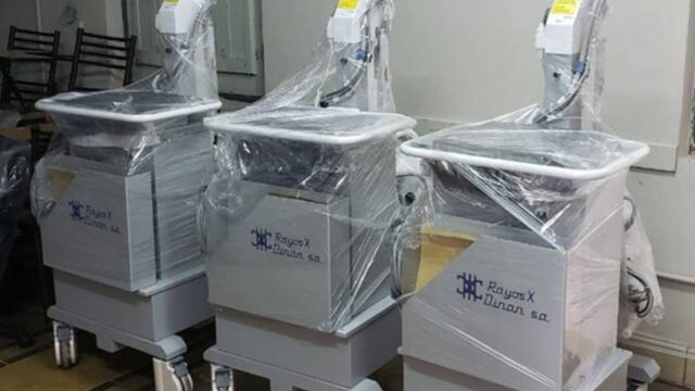 Los tres equipos de rayos X móviles que se incorporaron para el Nuevo Hospital