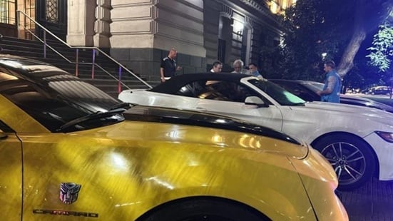 Un juez federal de Misiones ordenó allanamientos en el AMBA por contrabando de autos de alta gama.