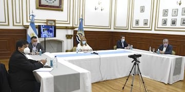 Santa Cruz adhirió al DNU y estableció un Índice de Riesgo Epidemiológico por localidad
