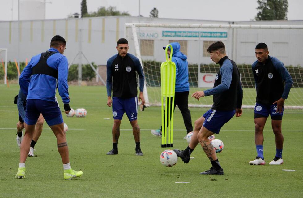 Godoy Cruz arma la estrategia para los dos partidos ante Talleres de Córdoba