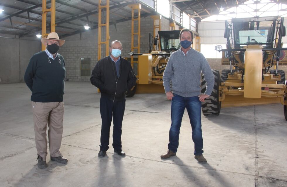 Se presentaron las nuevas maquinas viales adquiridas por el Municipio