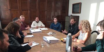 El secretario de Hacienda de Tres Arroyos, López Di Fondi, respondió a planteos por la Rendición de Cuentas