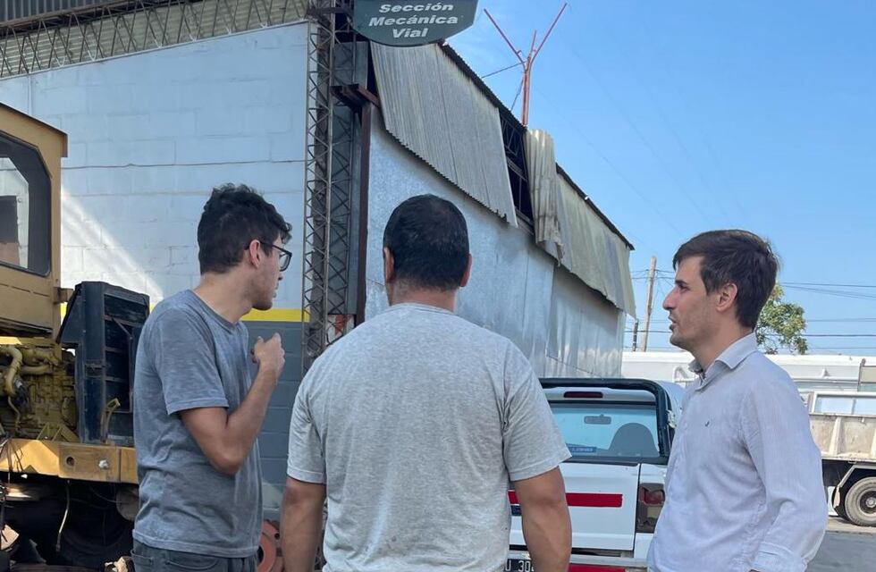 Leonardo Viotti visitó el corralón municipal y el obrador