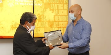 Santos "Falucho" Laciar y un merecido reconocimiento por parte del Municipio de Carlos Paz, a 40 años de su histórico triunfo.