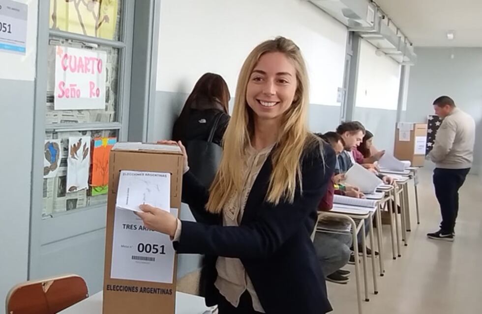 Elecciones 2023 en Tres Arroyos: Votó Karen Galilea de Compromiso Vecinal
