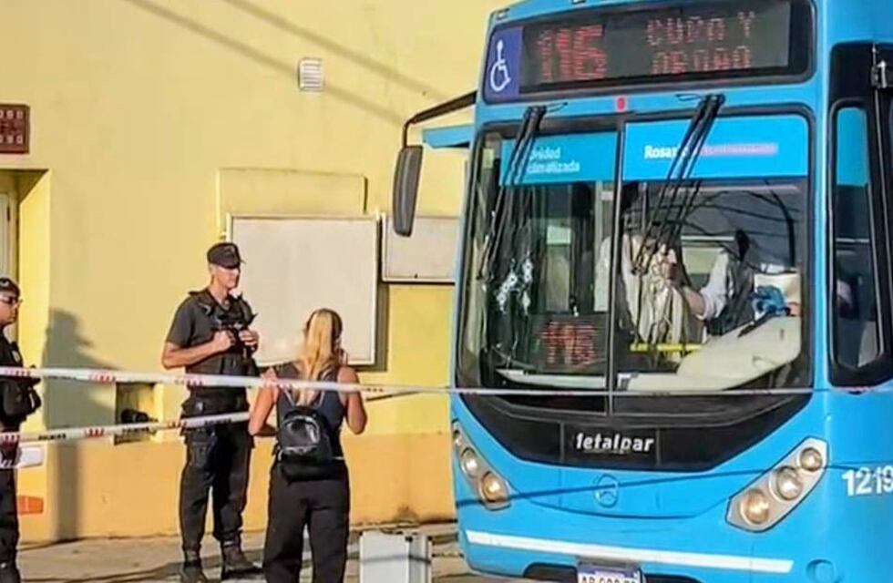 El paro de colectivos en Rosario continúa este lunes por el crimen de César Roldán